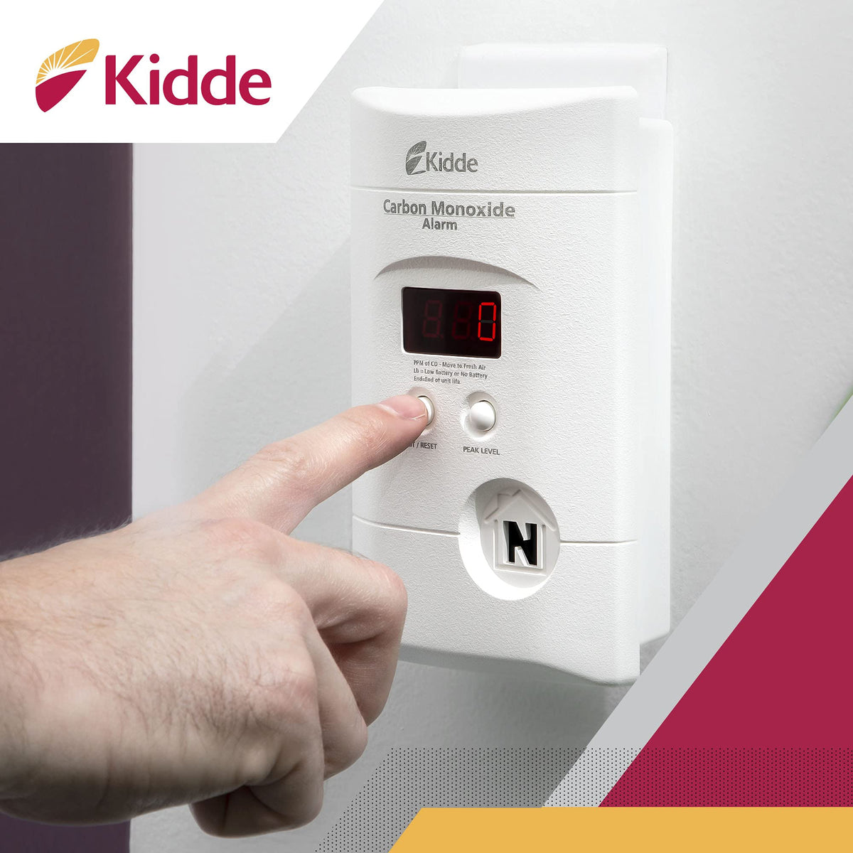 Carbon Monoxide Detector, Plug-In with Digital Display B9354